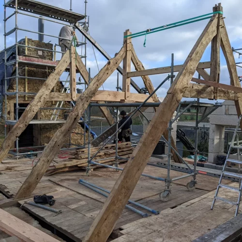 Restauration ancienne charpente en bois